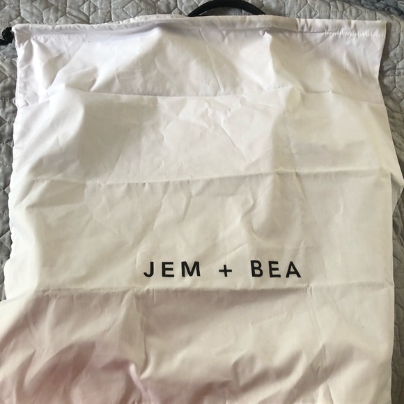 Stunning diaper bag - Picture 5 of 5